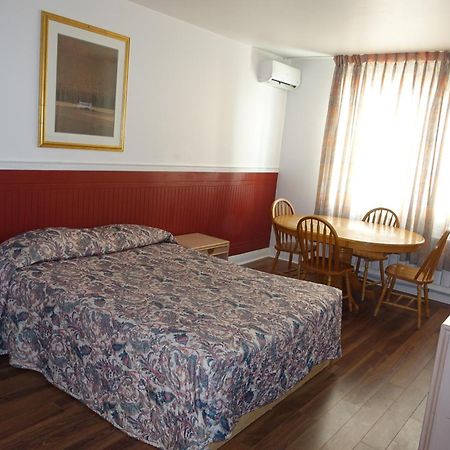 Motel Pierre Montréal Rom bilde